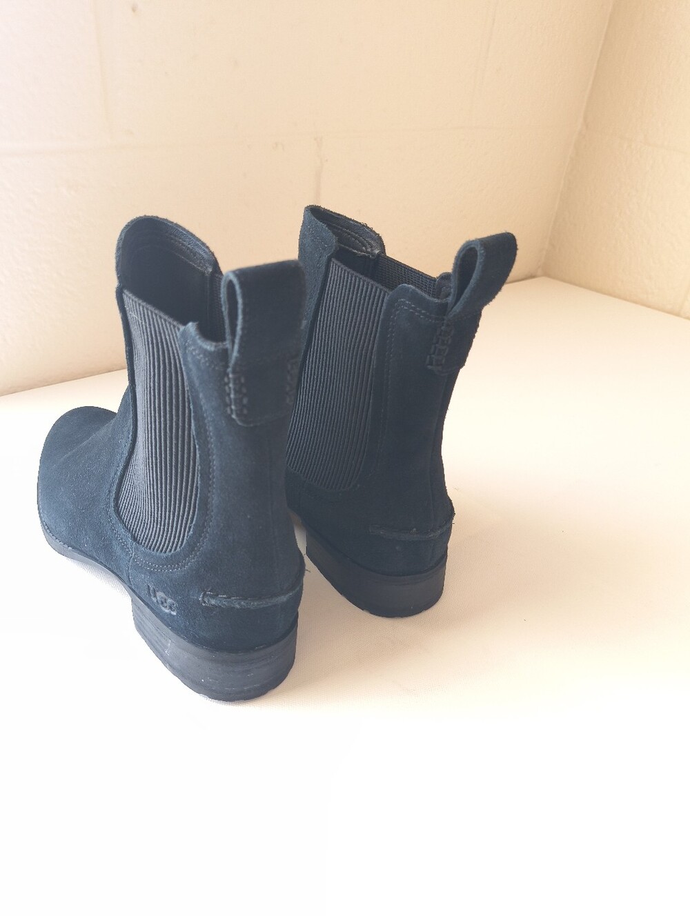 UGG Black Suede Chelsea Boots - Classic Slip-On Style